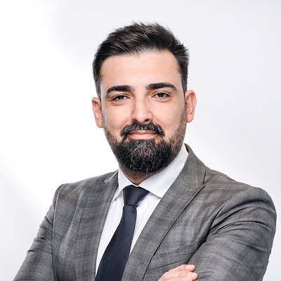 Edris Zazai, Immobilienmakler