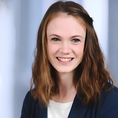 Elena Haupt, Social Media / Back Office