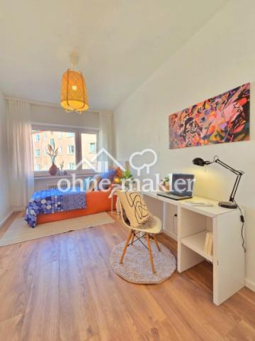 Arbeits-/ Kinderzimmer