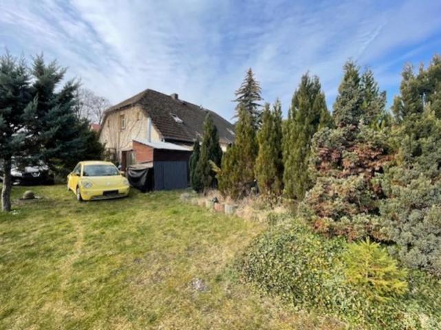 Grundstück vorderer Teil mit EFH