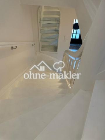 Treppe EG 1OG