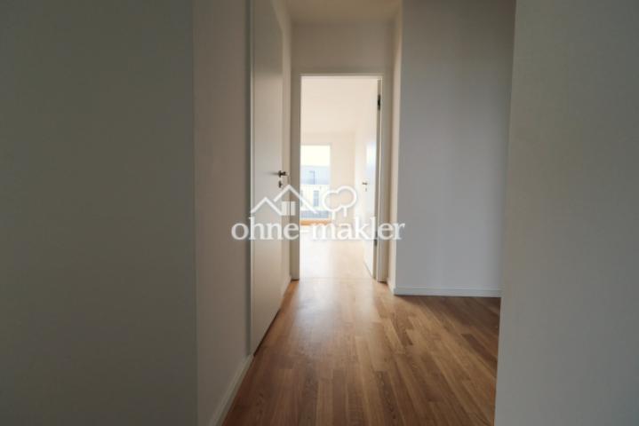 Flur, Blick in Wohnzimmer