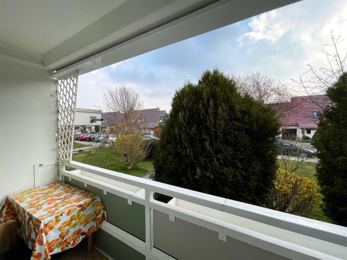 Südbalkon-Richtung-Osten