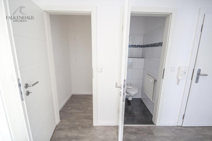 Abstellraum und Gäste-WC
