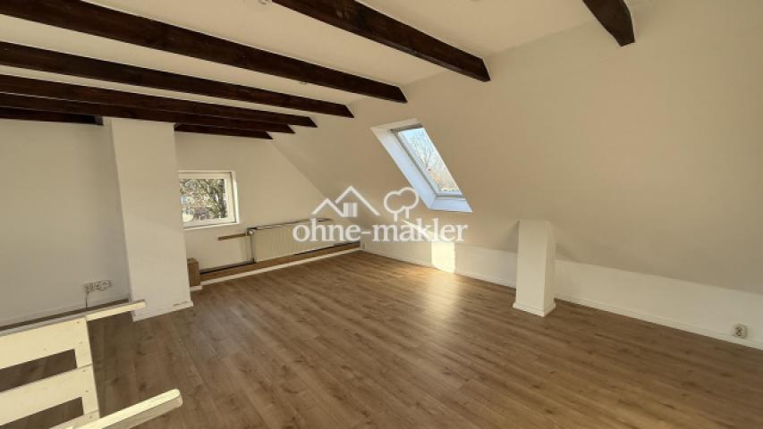 Wohnzimmer DG