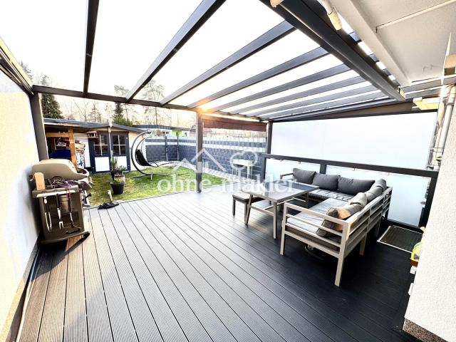 Terrasse / Glasdach/ Garten