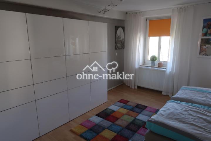 Schlafzimmer DG 