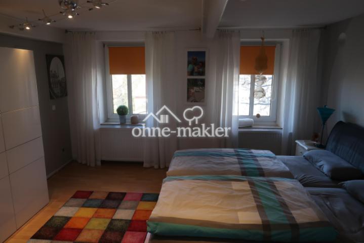 Schlafzimmer DG 