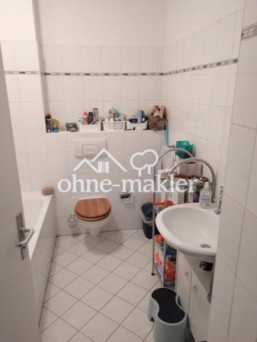 Bad mit Badewanne