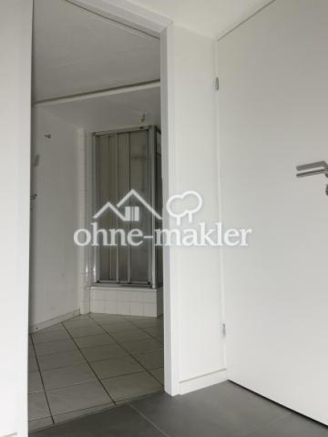 Bad im Keller mit Dusche