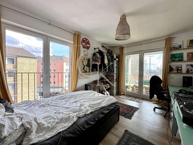 Schlafzimmer l mit Loggia 3.OG