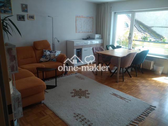 Blick ins Wohnzimmer