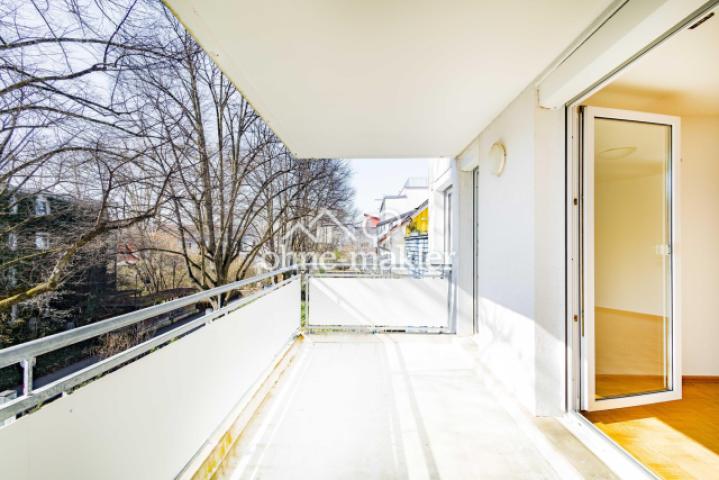 Süd-West Balkon überdacht 