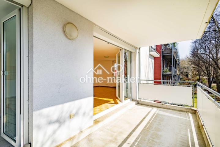 Süd-West Balkon überdacht 
