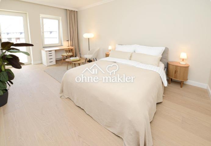 Helles Schlaf-/ Wohnzimmer