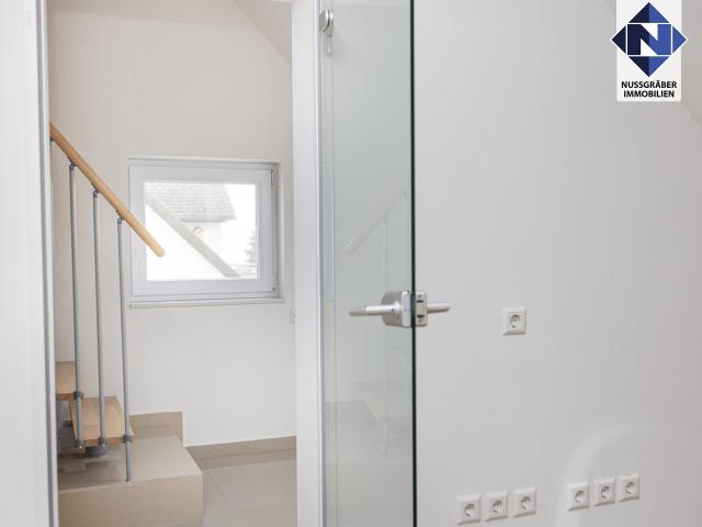 Treppe ins 2. DG