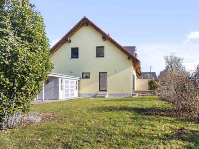 Garten-/Hausansicht