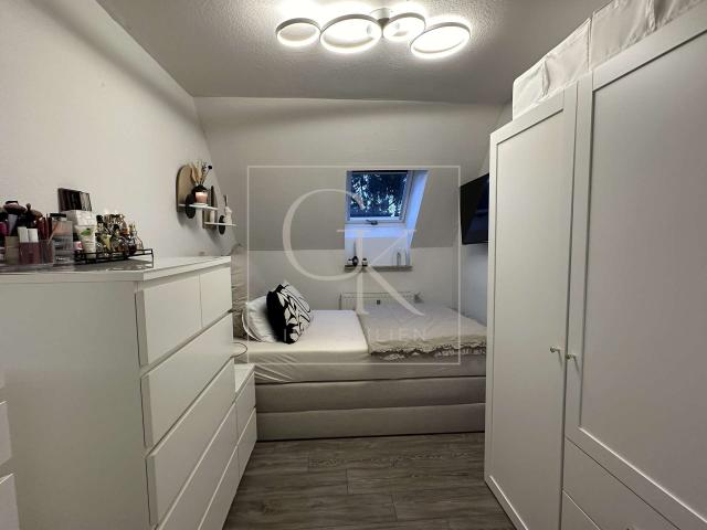Zimmer Wohnung DG