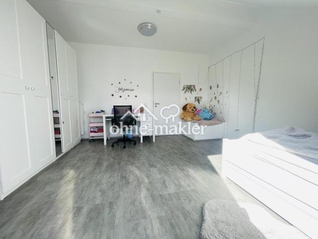 Schlafzimmer 3 