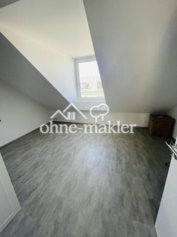 Schlafzimmer 4
