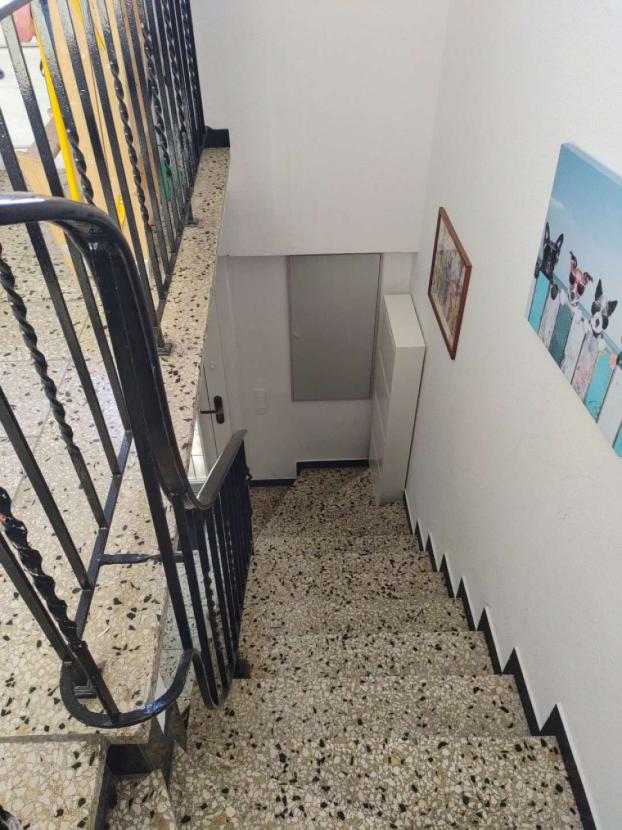 Treppenhaus Sicht vom 1. OG
