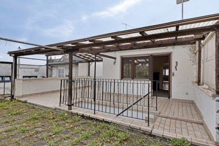 Überdachte Terrasse