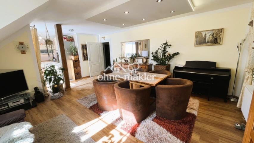 Wohnzimmer 2.