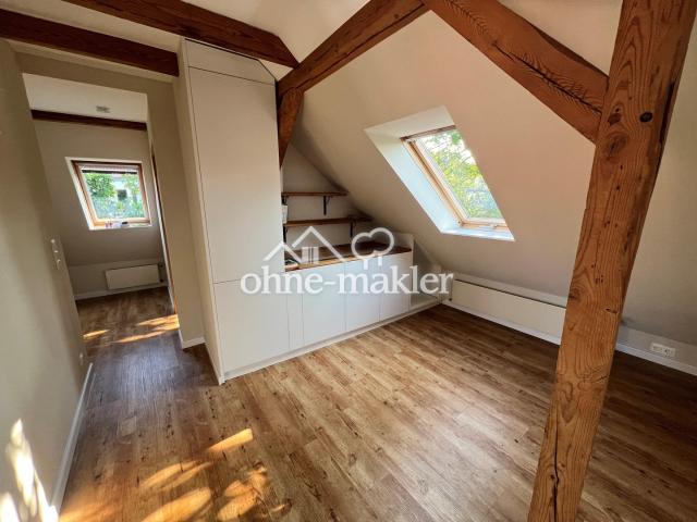 Wohnzimmer / Ankleidezimmer