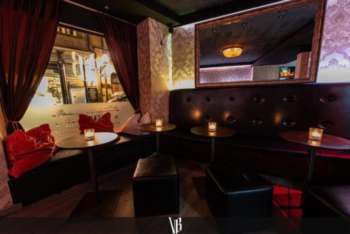 EG-Vintage Bar
