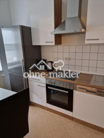 Küche mit Spülmaschine