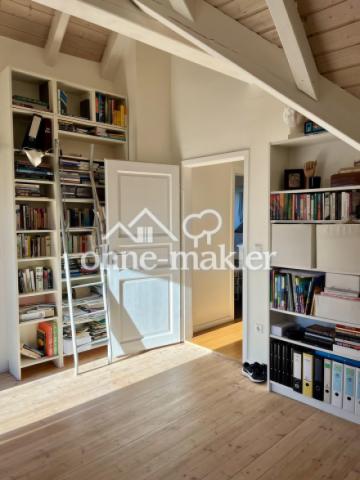 Schlafzimmer DG