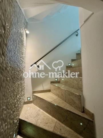 Treppe UG