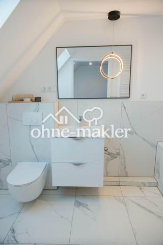 Badezimmer 1.OG