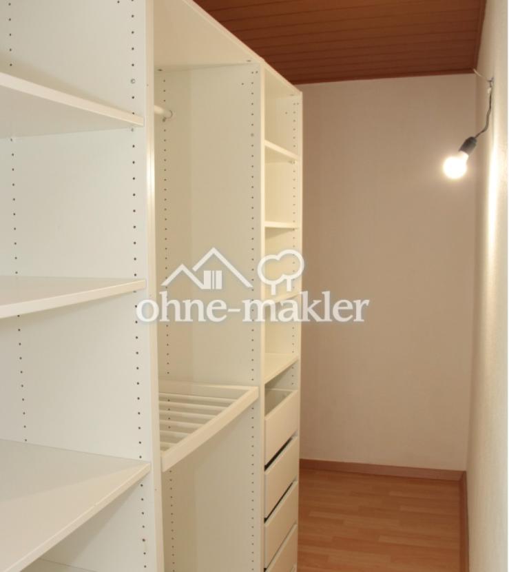 begehbarer Kleiderschrank 