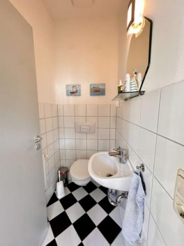 Gäste-WC im UG