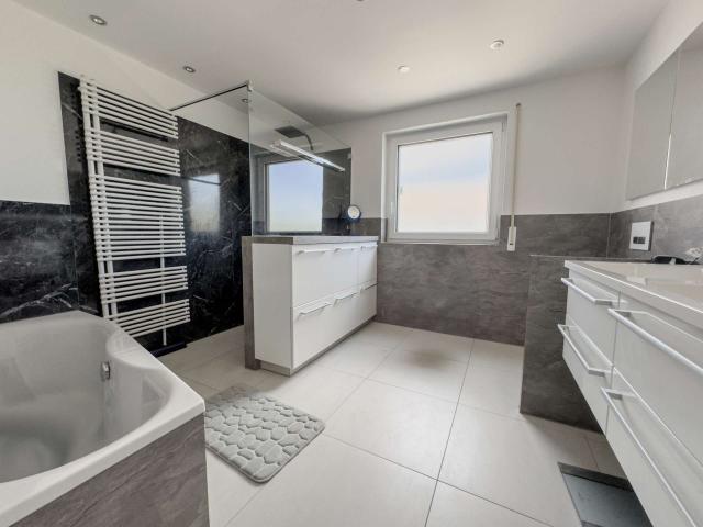 OG Badezimmer 