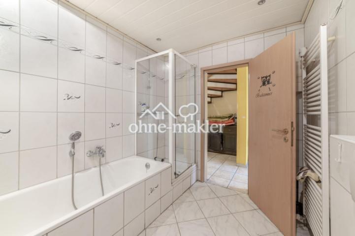 Badezimmer Untergeschoss