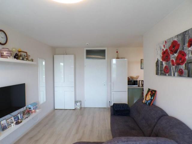 4b Wohnraum