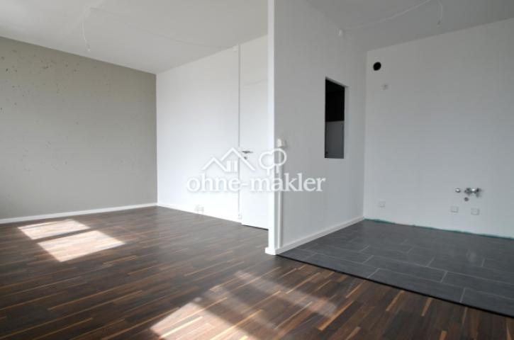Wohnzimmer mit Küchennische
