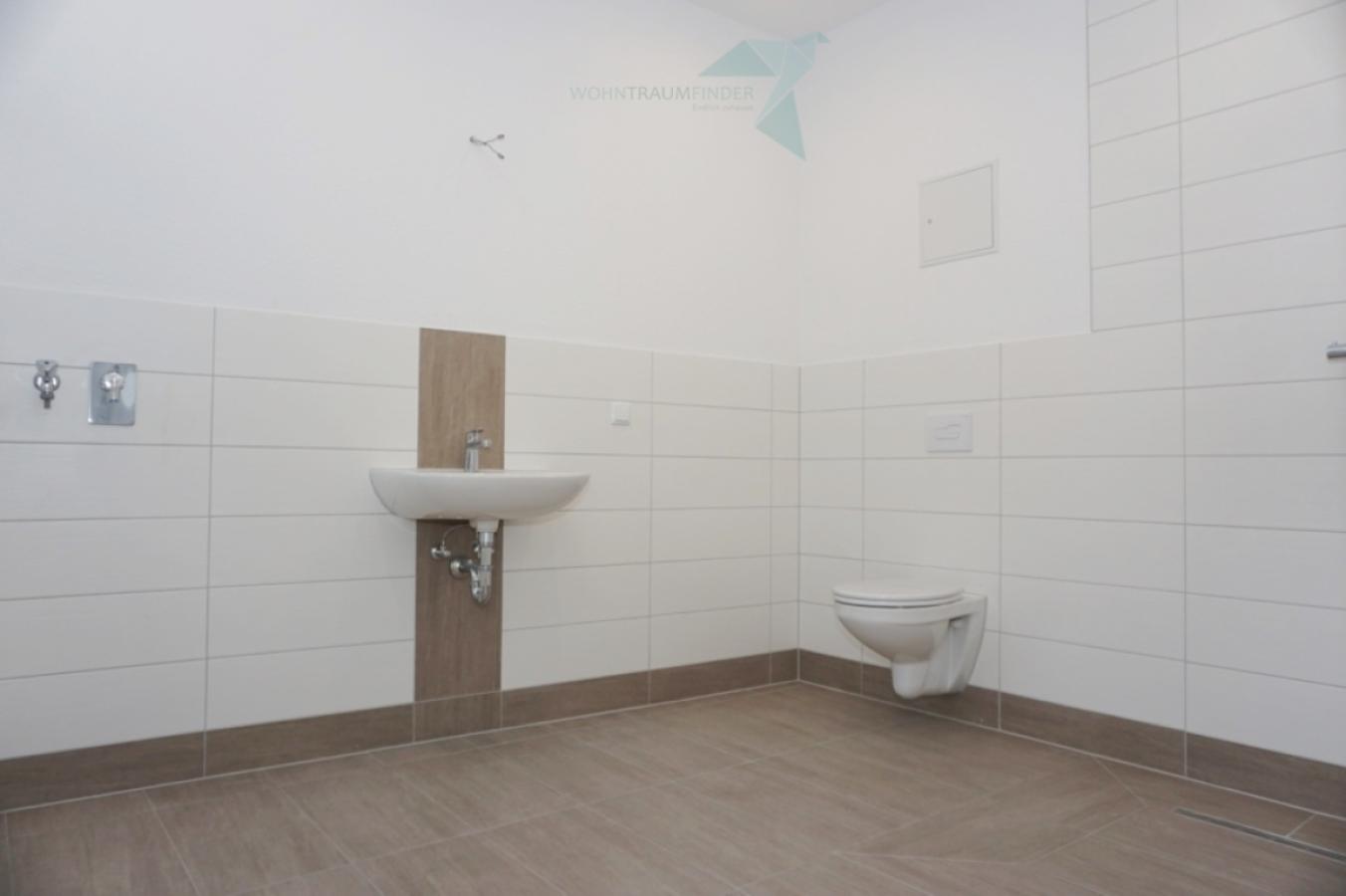 Badezimmer mit Fenster