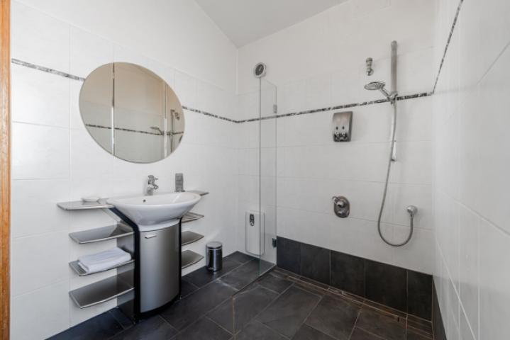 Weitere Ansicht Badezimmer