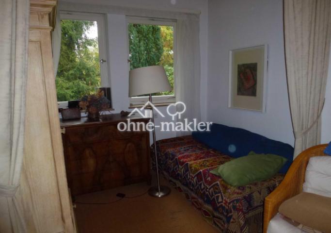 Schlafzimmer Ansicht 1 