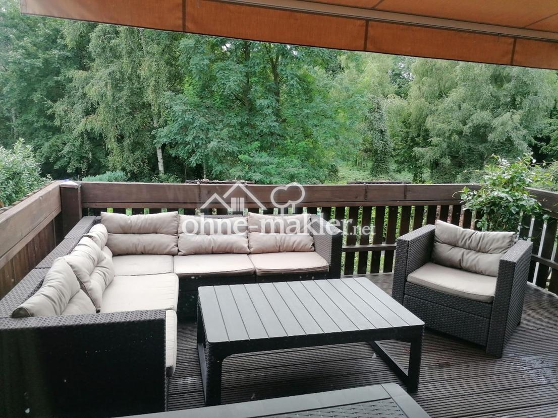 Balkon mit Blick ins Grüne