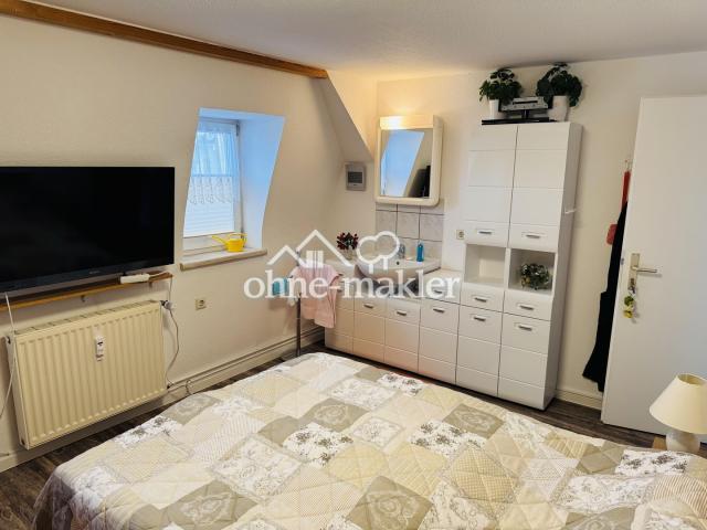 DG Gästezimmer mit Waschtisch