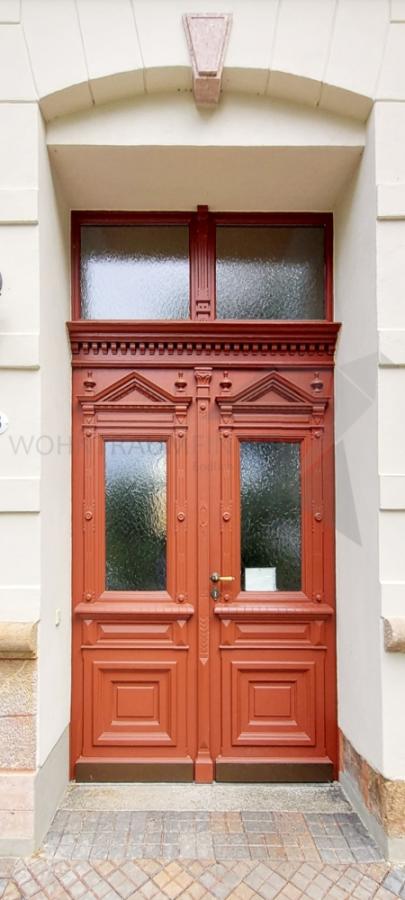 historische Eingangstür