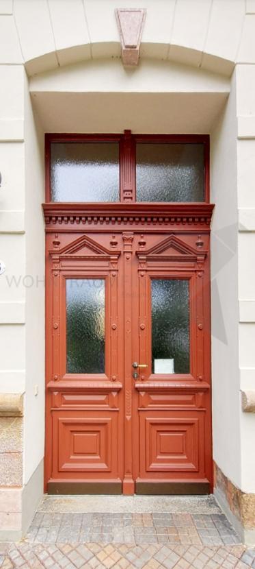 historische Eingangstür