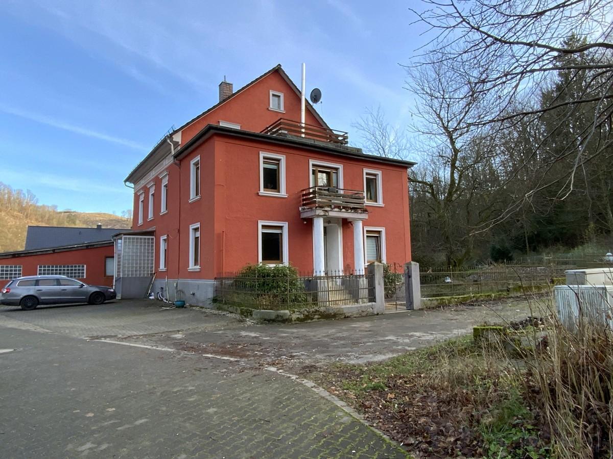 Haus von vorne