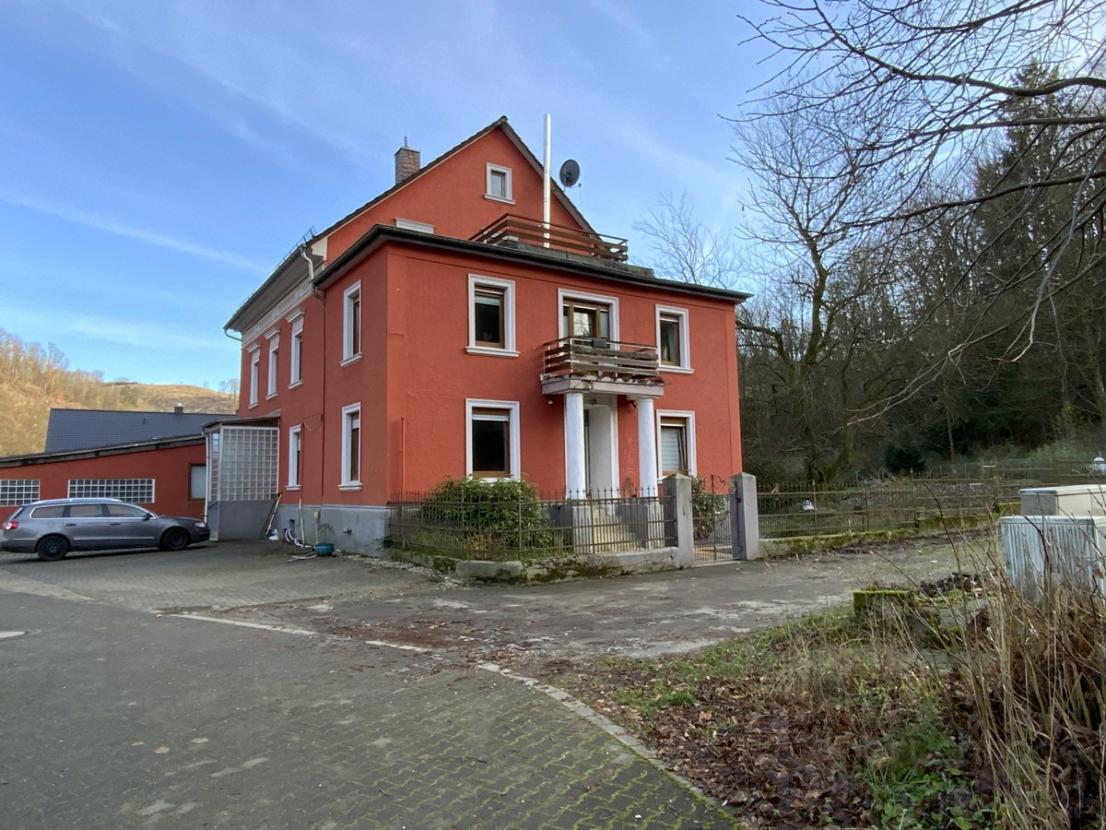 Haus von vorne
