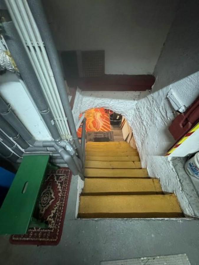 26 Kellerzugang - Gewölbekeller