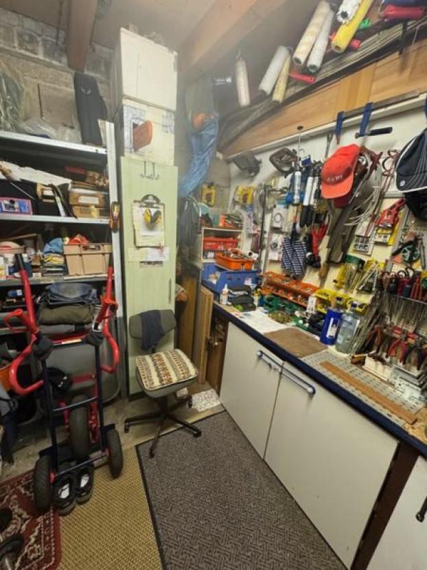 35 Hausmeisterwerkstatt